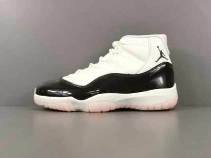 Air Jordan 11 WMNS Neapolitan AR0715-101