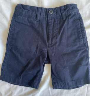 gap navy blue shorts