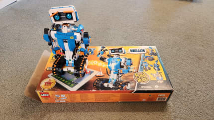 Lego boost 5 in 1 model hot sale