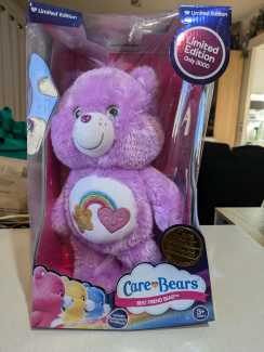 CARE BEARS BEST FRIENDS good BEARS. NEW. IN DAMAGED BOX.