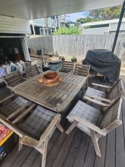 Gumtree outdoor dining discount table