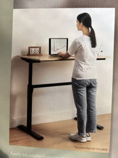 Gumtree standing store desk