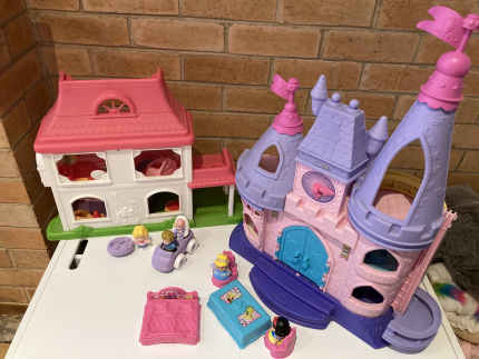 little people princess house