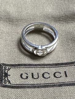 Gucci interlocking g thin open outlet band