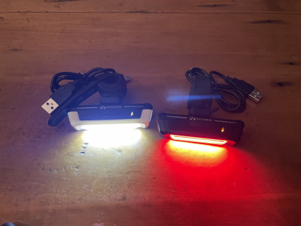 moon bike light charging cable