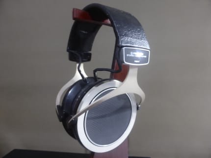 Pioneer se 700 discount headphones