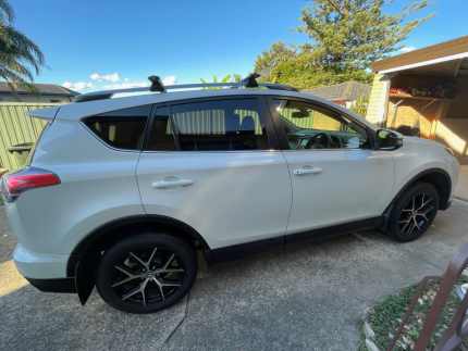 2017 TOYOTA RAV4 GXL (4x4) 6 SP AUTOMATIC 4D WAGON Bexley Rockdale Area Preview