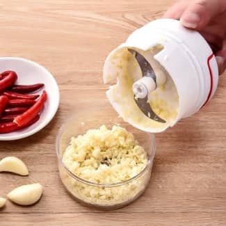 Multifunctional Mini Garlic Chopper Onion Garlic Press Hand-pulled