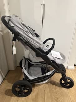 Jive hotsell platinum pram