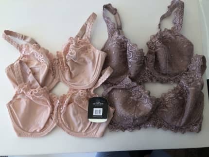 4 pairs Ladies 36DD bras l with tag attached, Lingerie & Intimates, Gumtree Australia Sutherland Area - Como