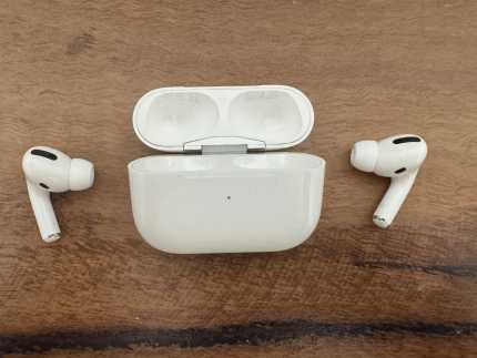 Apple AirPods Pro with Wireless Charging Case MWP22ZA/A - Headphones &  Earphones in North Perth WA | Gumtree Australia