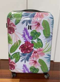 it luggage flowers