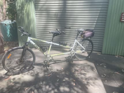 Tandem Touring 700c bike with the works Women s Bicycles