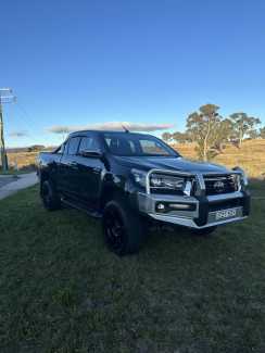 2020 TOYOTA HILUX SR5 (4x4) 6 SP AUTOMATIC EXTRA CAB P/UP Canberra City North Canberra Preview