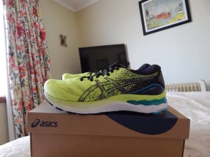 Asics hot sale nimbus 8.5