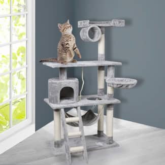 Cat tower outlet gumtree