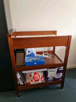 Baby change clearance table gumtree