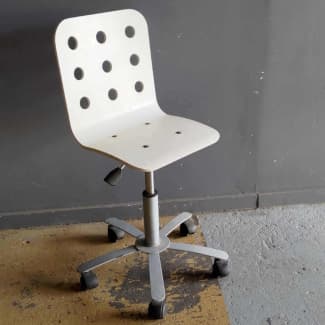 Naar de waarheid verhouding Vergelijking IKEA JULES kids desk chair with adjustable height and castors | Office  Chairs | Gumtree Australia Ballina Area - Ballina | 1310899931
