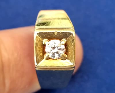 Mens gold hot sale ring gumtree