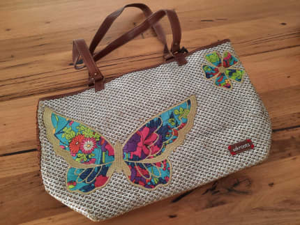 Sakroots best sale butterfly purse