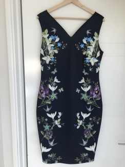 Lovely Floral TED BAKER LONDON Midi Dress 60. Size 14. Dresses