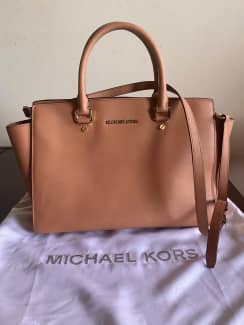 Michael Kors Selma Medium Saffiano Leather Women Handbag Dark Khaki