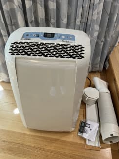 DeLonghi Pinguino Silent Portable Air Conditioner PAC CN86 VGUC