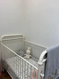 Incy interiors reese clearance cot