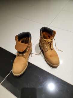 timberland size 10w