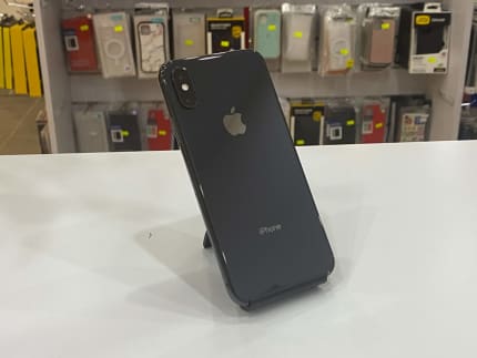 iPhone XS 256GB Space Grey MINT CONDITION Warranty unlocked