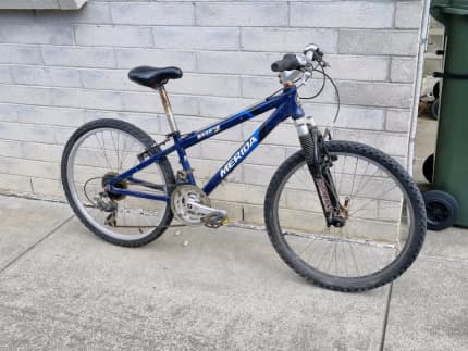 Merida 24 inch online mountain bike