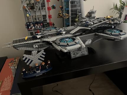 Lego sales helicarrier smyths