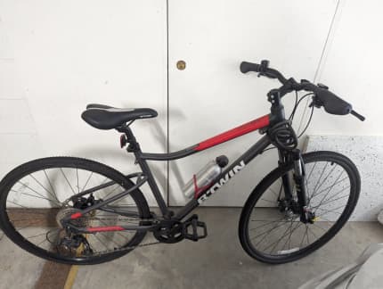 Riverside 500 store trekking hybrid bike