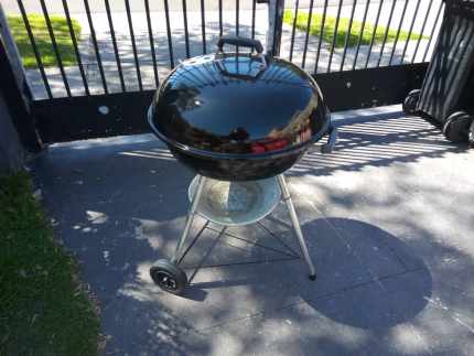 weber bbq 57 cm good condition BBQ in Mordialloc VIC Gumtree Australia