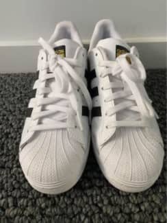 Adidas superstar outlet black white gumtree