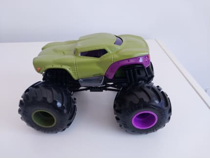 Hot wheels monster truck 2024 hulk