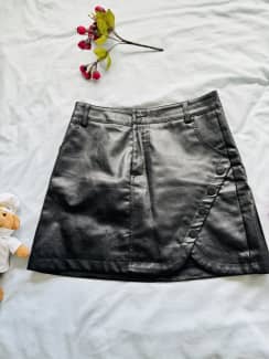 Leather discount skirt gumtree