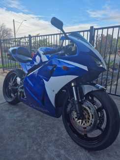 Rvf400 gumtree sale