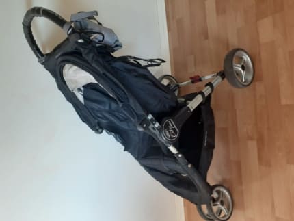 Baby jogger 2025 city mini gumtree