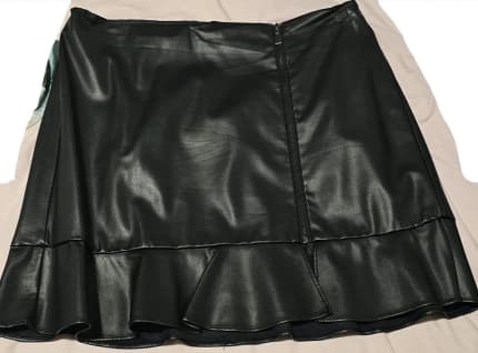 Black leather 2025 skirt gumtree