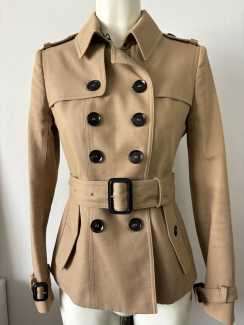 BURBERRY PRORSUM LADIES SHORT TRENCH COAT TAN MADE IN ITALY 36 Jackets Coats in Morningside QLD Gumtree Australia