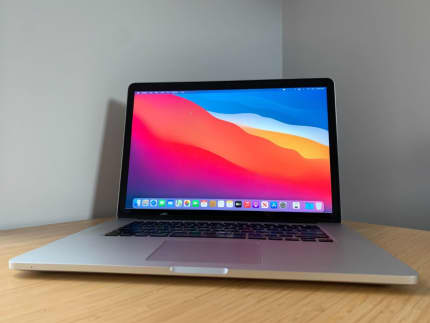 Excellent condition Macbook Pro 15 inch 2014 | Laptops | Gumtree