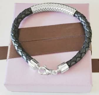 Michael hill leather store bracelet