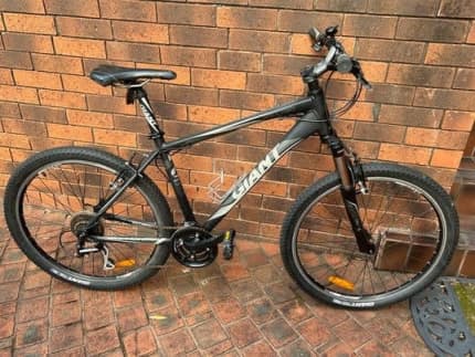 Giant revel discount 24 inch bike