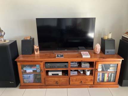 Gumtree shop entertainment unit