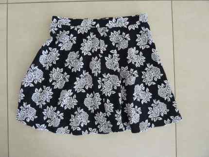 Black and white skirt target best sale