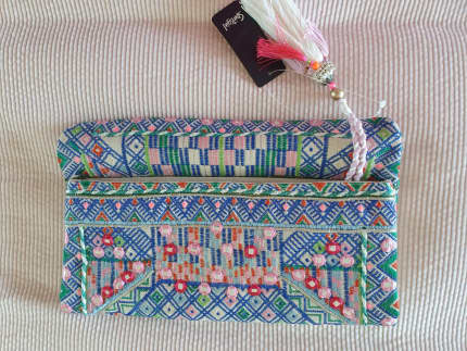 Sportsgirl clutch on sale