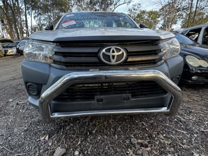 Hilux workmate online accessories