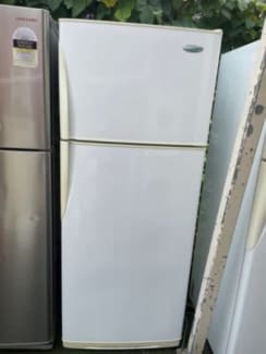 westinghouse 220 litre fridge