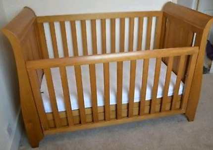 king parrot sleigh cot